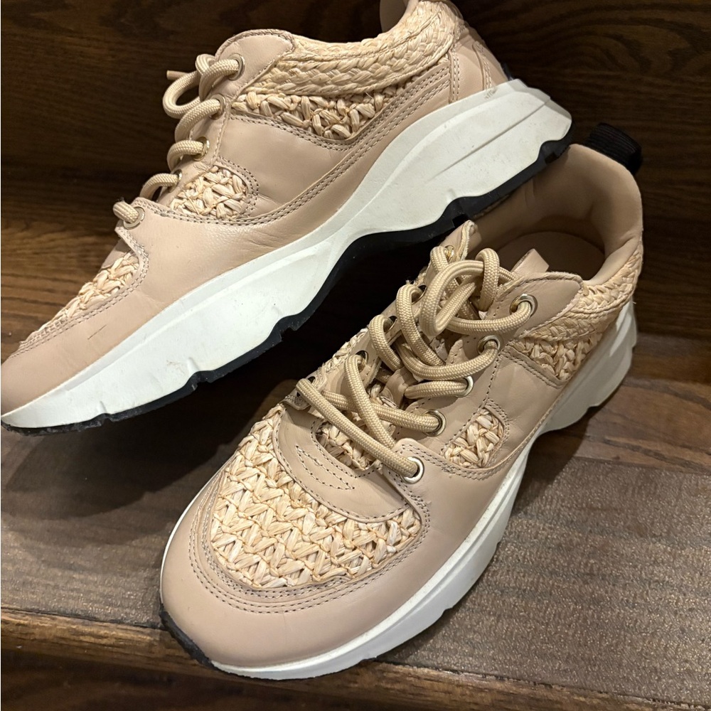 Stylish Tan Women's Sneakers Zara